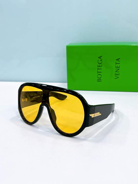 Picture of Bottega Veneta Sunglasses _SKUfw80538019fw